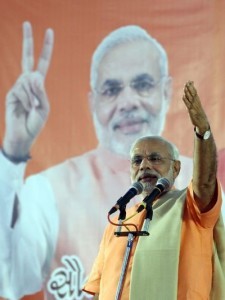  急速に存在感と知名度を高めているモディ氏 （Ｃ）時事