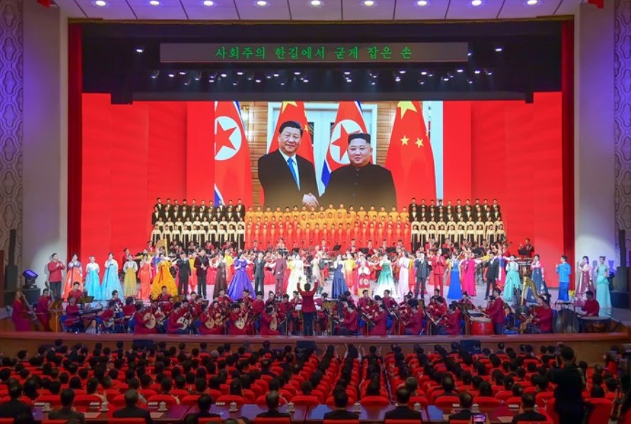北朝鮮と中国「国交樹立75周年」の式典で露呈した温度差(2024年 北朝鮮と中国「国交樹立75周年」の式典で露呈した温度差(2024年