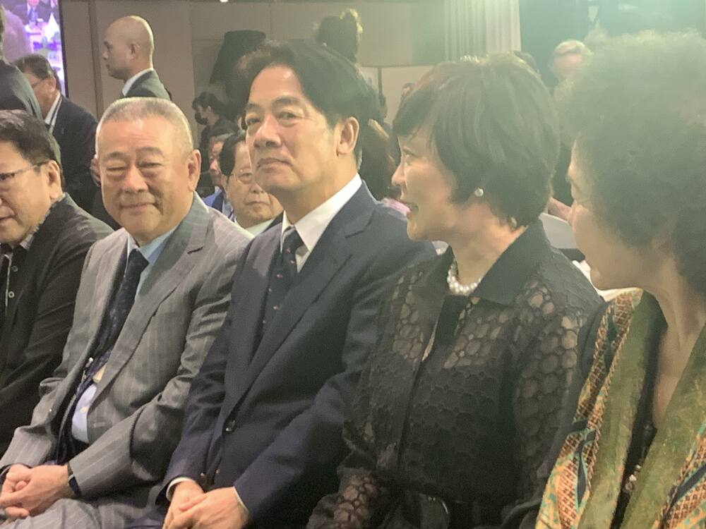 昭恵 