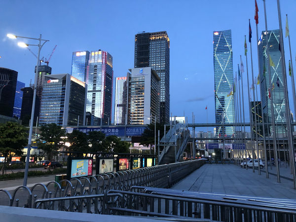 超急成長都市 深圳 で体験した 中国の現在 と 日本の未来 上 鈴木崇弘 記事 新潮社 Foresight フォーサイト 会員制国際情報サイト 超急成長都市 深圳 で体験した 中国の現在 と 日本の未来 上 鈴木崇弘 記事 新潮社 Foresight フォーサイト 会員制国際情報サイト