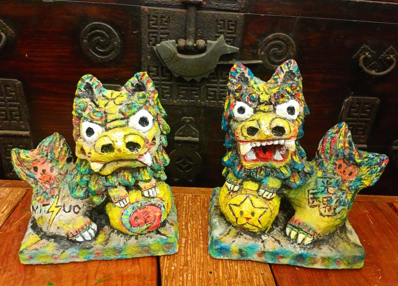 陶器製 沖縄シーサー　宮城光男 陶器製 沖縄シーサー 宮城光男 陶器製 沖縄シーサー 宮城光男